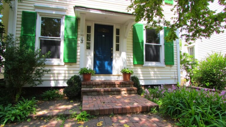 20 Colonial House Exterior Green Shutters That Pop Against Neutrals colonial house with contrasting shutters