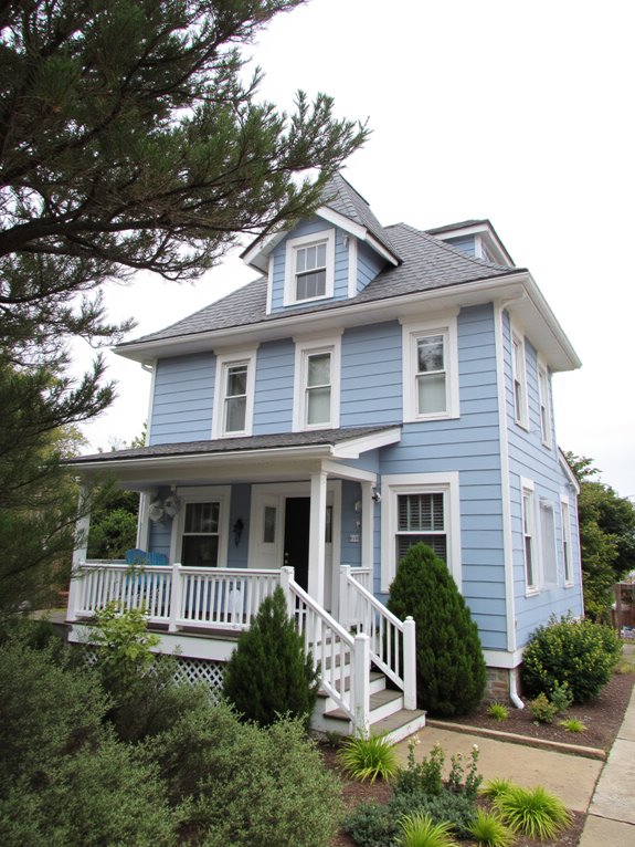 charming coastal color scheme