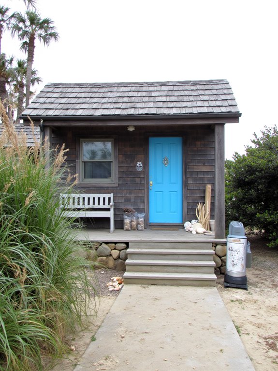 natural coastal texture elements