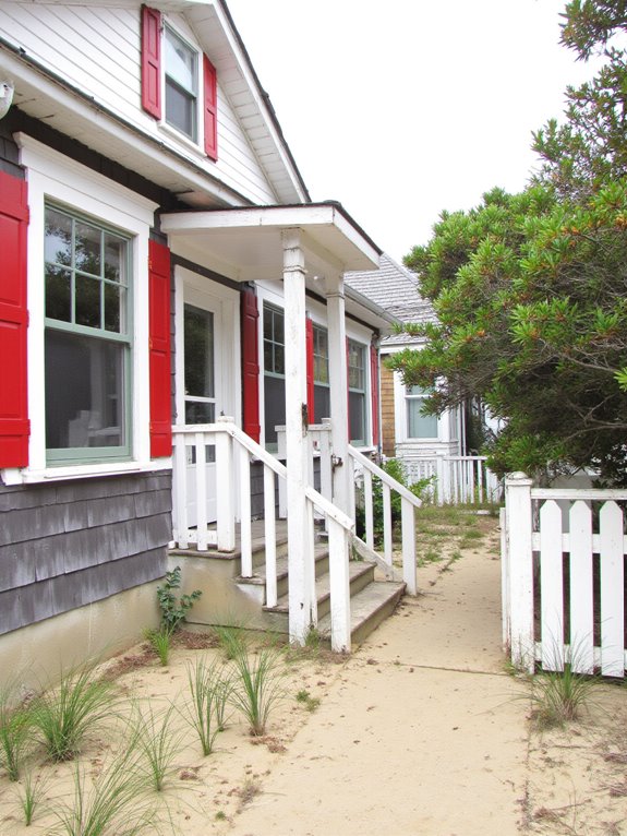 nautical colors red and white